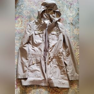 Laundry By Shelli Segal Small tan rain jacket